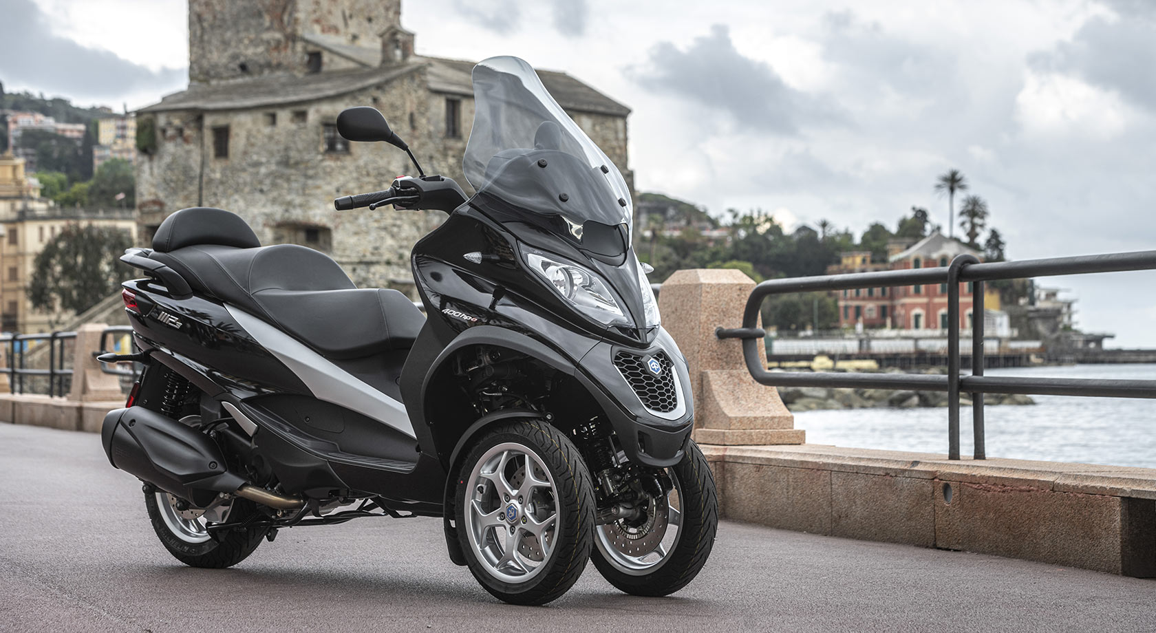 Piaggio Mp3 400 1680x920 Gallery 2