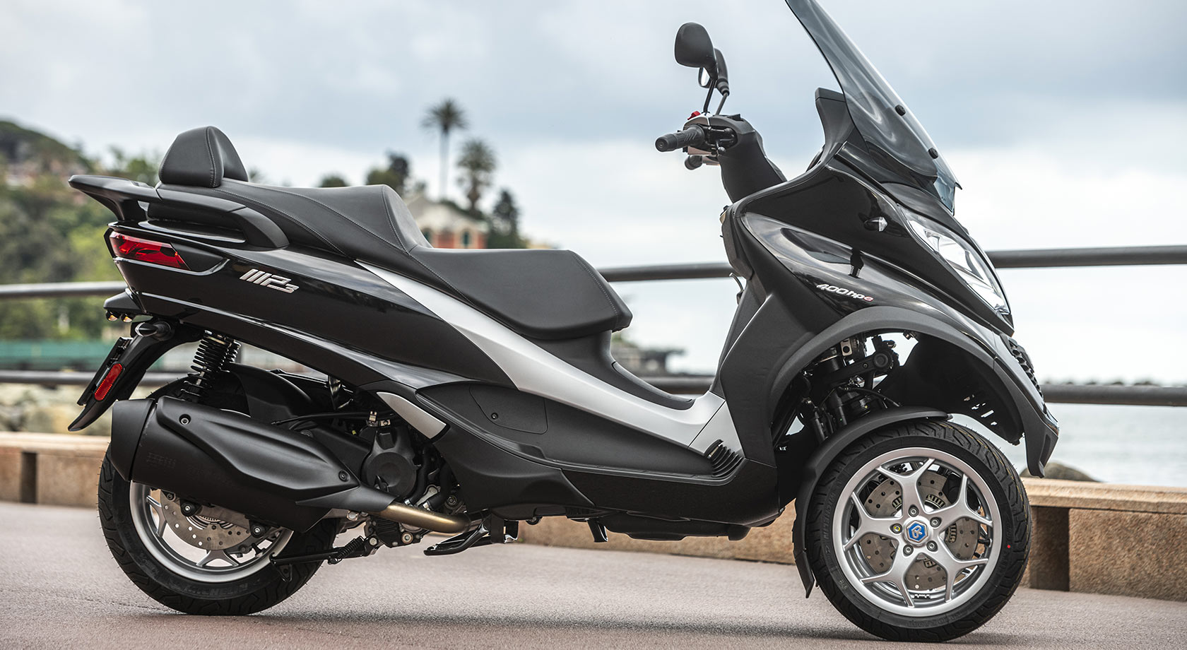 Piaggio Mp3 400 1680x920 Gallery 3