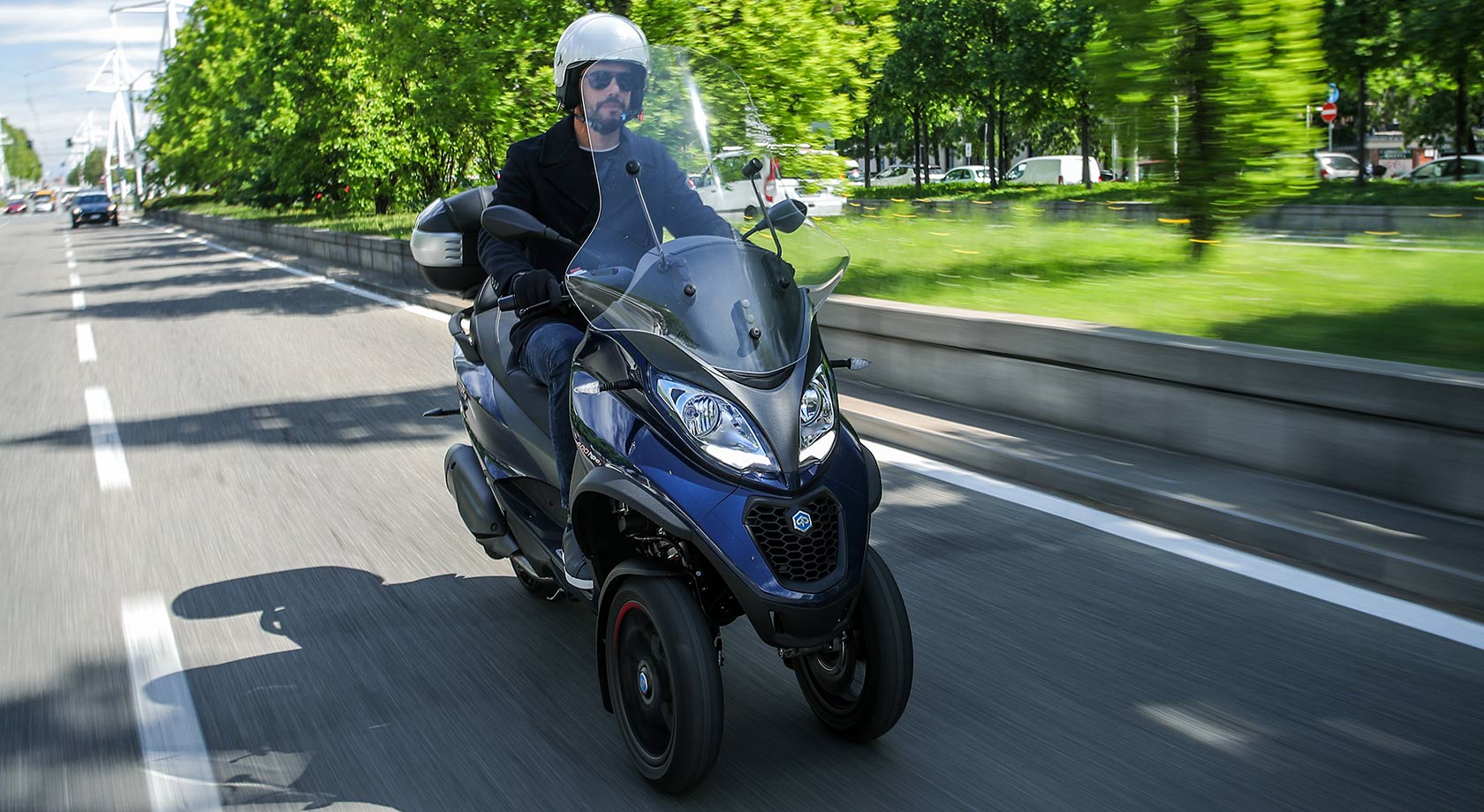 Piaggio Mp3 400 1680x920 Gallery 6