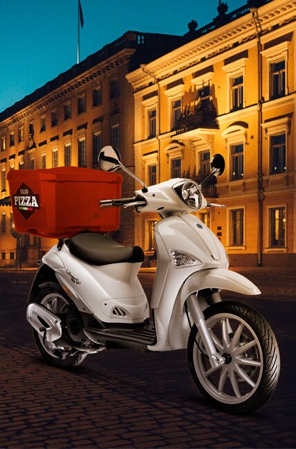 Piaggio corporate business accompagne les acteurs de la livraison. Piaggio corporate business accompagne les acteurs de la livraison.