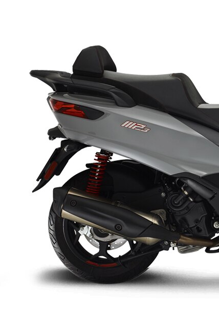Piaggio heeft de populaire MP3 grondig vernieuwd Piaggio heeft de populaire MP3 grondig vernieuwd