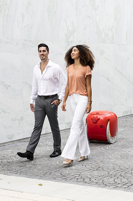 Piaggio Fast Forward Introduces the All New gita Robot Piaggio Fast Forward Introduces the All New gita Robot