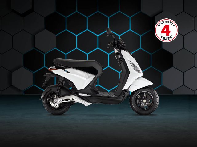 piaggio-piaggio 1-promo-card-m-1200x900_en.jpg