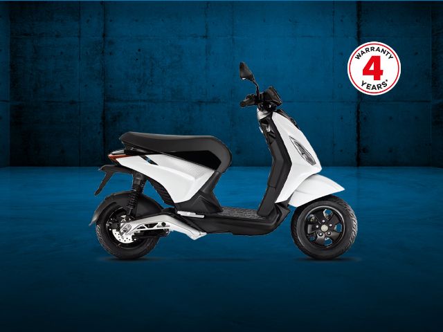 piaggio1-model-promo-card-m-1200x900-bollo eng.jpg